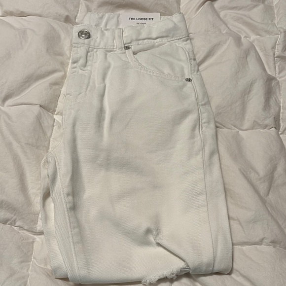 Zara White Distressed Jeans Loose Fit - Picture 14 of 14